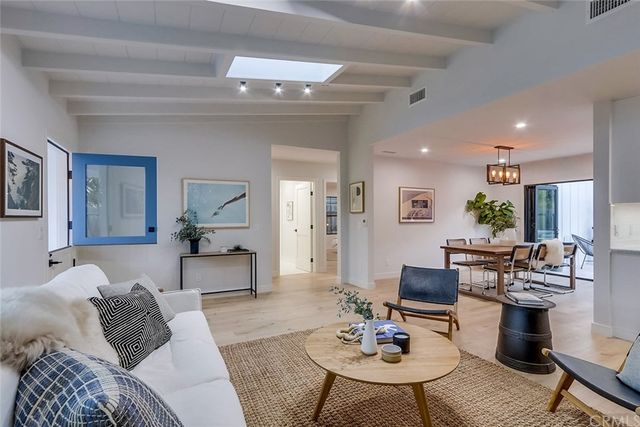 $1,625,000 | 278 Virginia Place, Costa Mesa, CA 92627