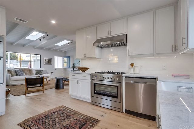 $1,625,000 | 278 Virginia Place, Costa Mesa, CA 92627