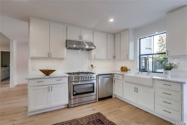 $1,625,000 | 278 Virginia Place, Costa Mesa, CA 92627