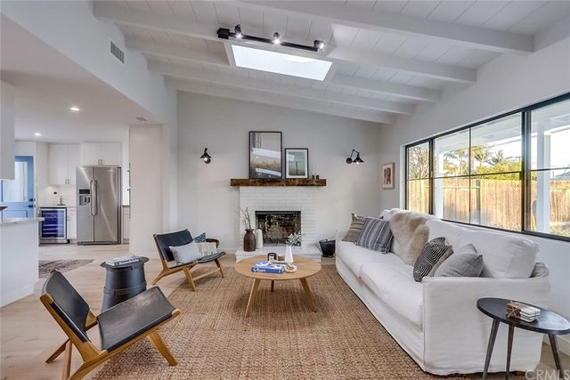 $1,625,000 | 278 Virginia Place, Costa Mesa, CA 92627