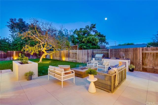 $1,625,000 | 278 Virginia Place, Costa Mesa, CA 92627