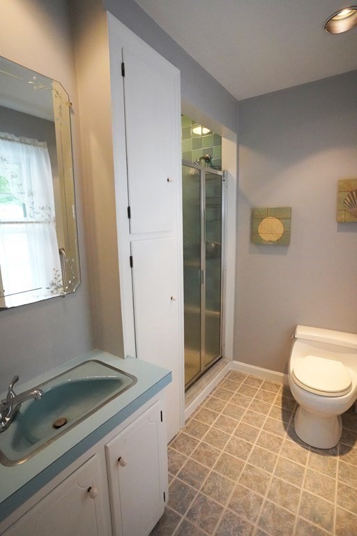 19 Everett Street Taunton, MA 02780 - Photo 17 of 35