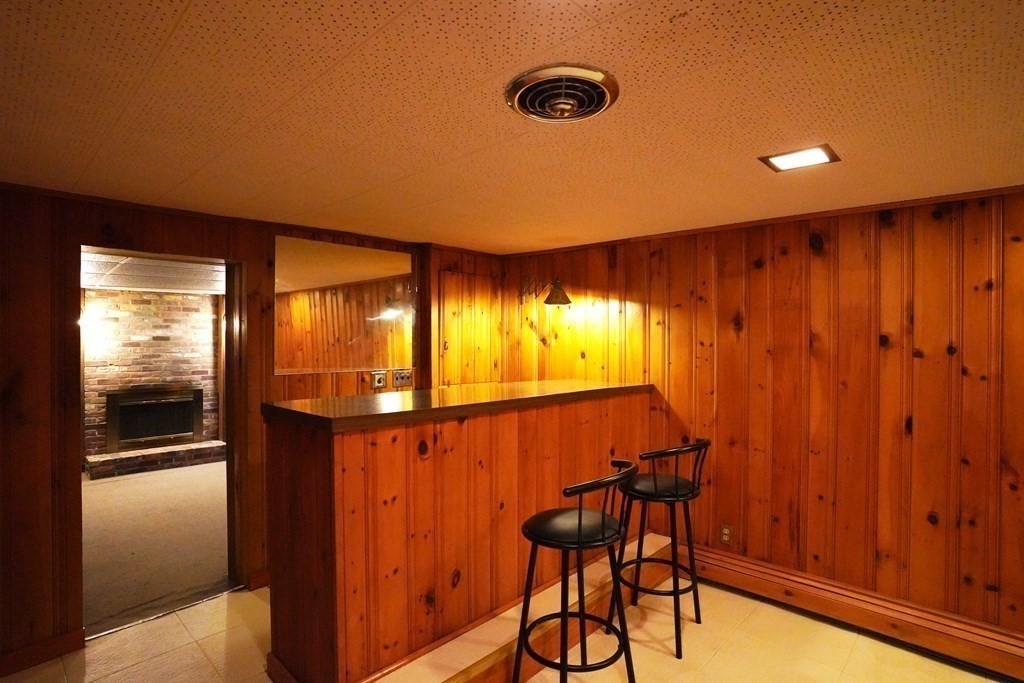 19 Everett Street Taunton, MA 02780 - Photo 23 of 35