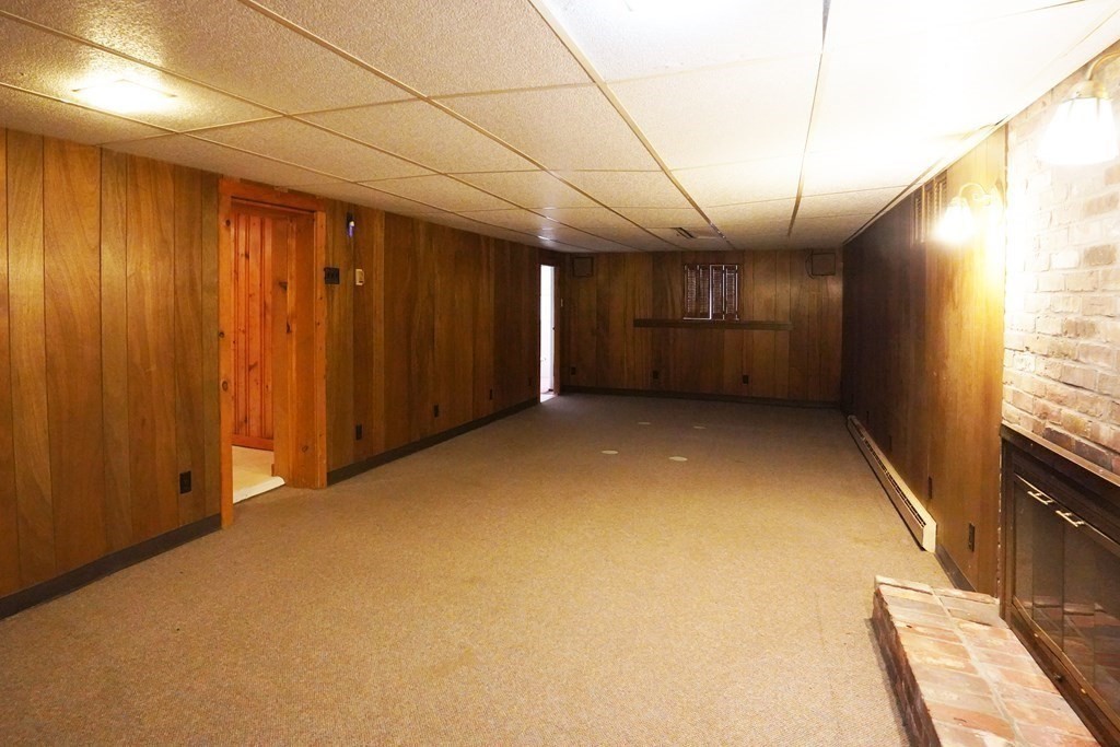 19 Everett Street Taunton, MA 02780 - Photo 25 of 35