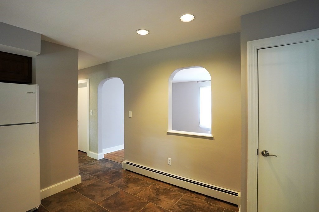 19 Everett Street Taunton, MA 02780 - Photo 5 of 35