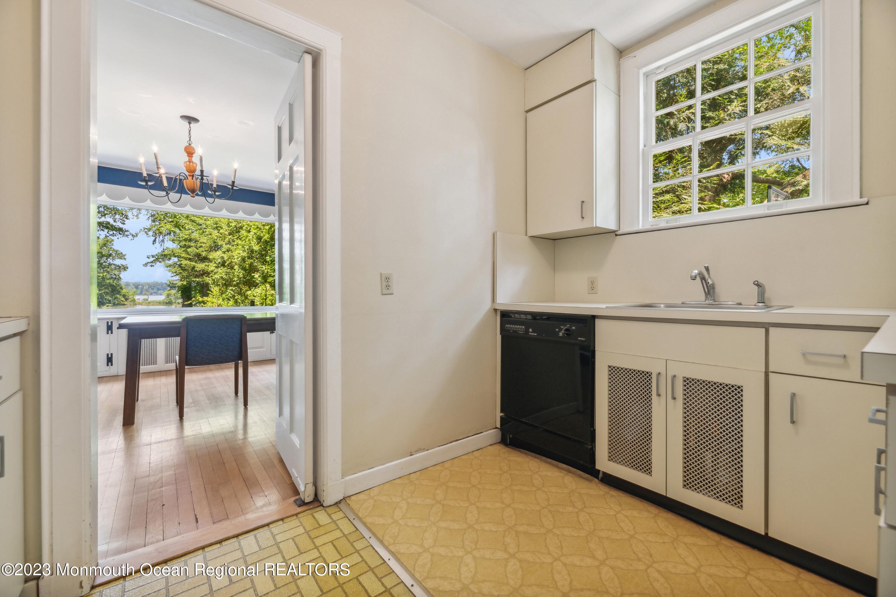 383 River Road Fair Haven, NJ 07704 - Photo 26 of 59 24_383RiverRd_2024_HiRes