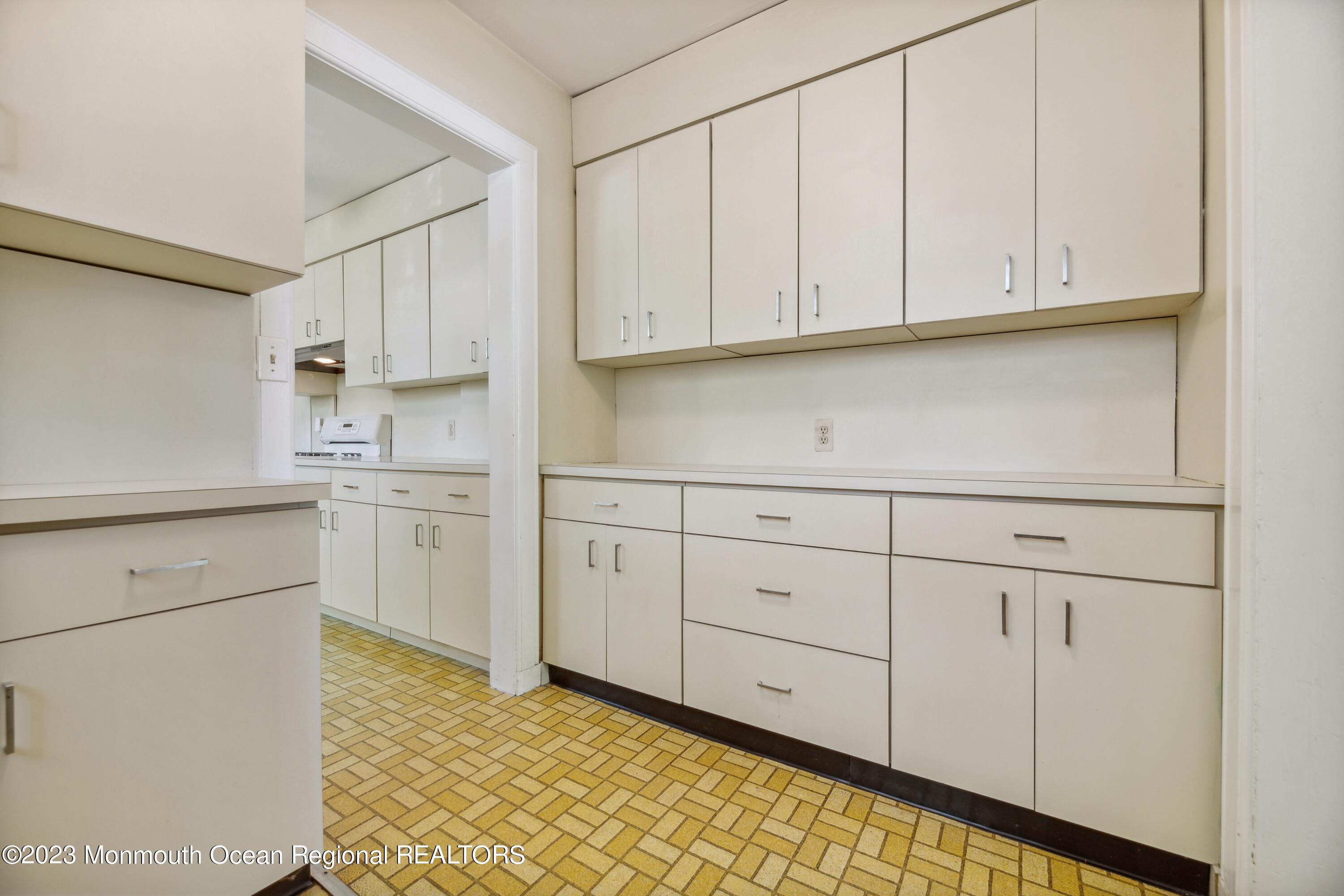 383 River Road Fair Haven, NJ 07704 - Photo 28 of 59 25_383RiverRd_2025_HiRes