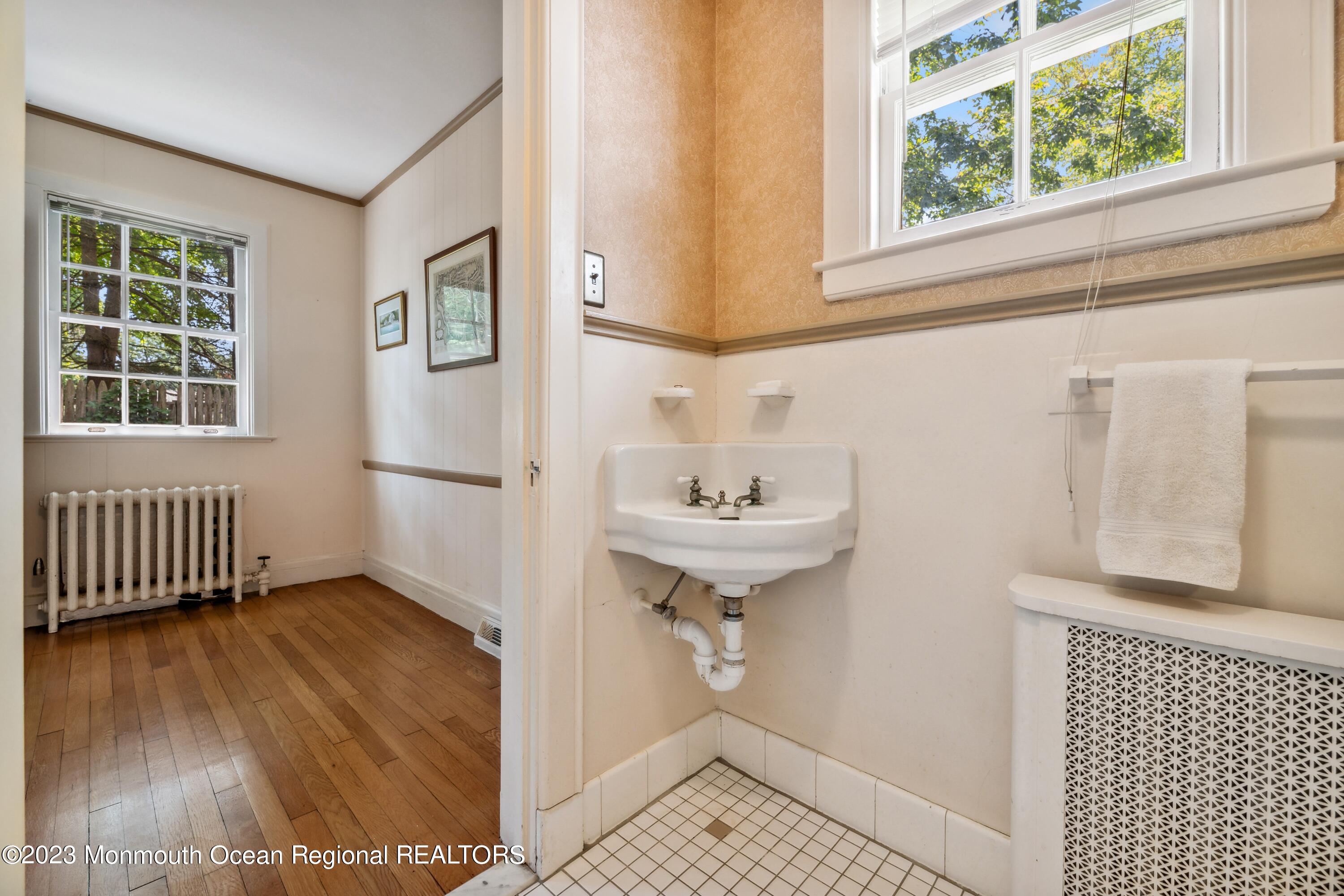 383 River Road Fair Haven, NJ 07704 - Photo 35 of 59 32_383RiverRd_2032_HiRes