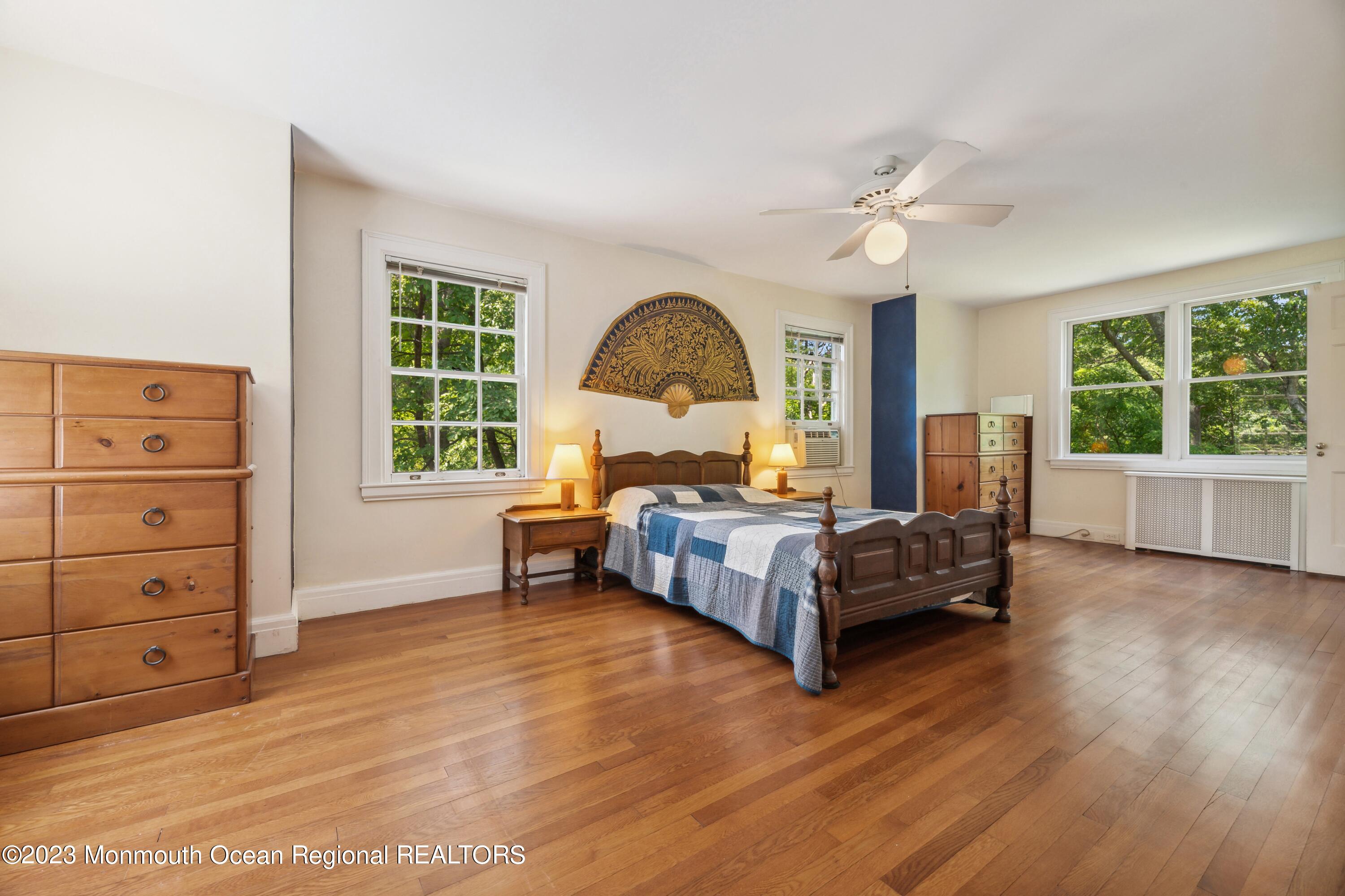 383 River Road Fair Haven, NJ 07704 - Photo 37 of 59 33_383RiverRd_2033_HiRes