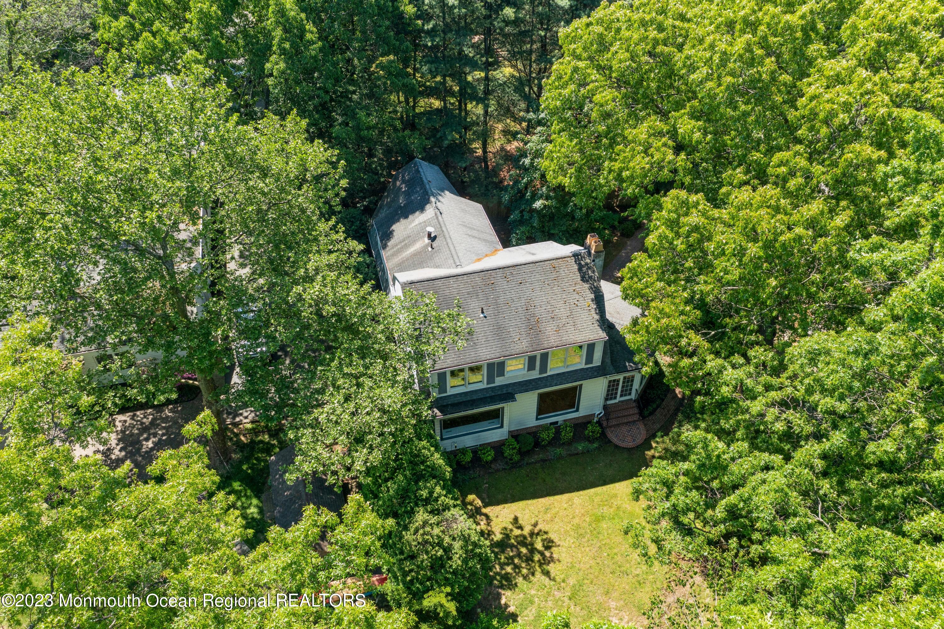 383 River Road Fair Haven, NJ 07704 - Photo 49 of 59 55_383RiverRd_181009_AerialView_HiResR
