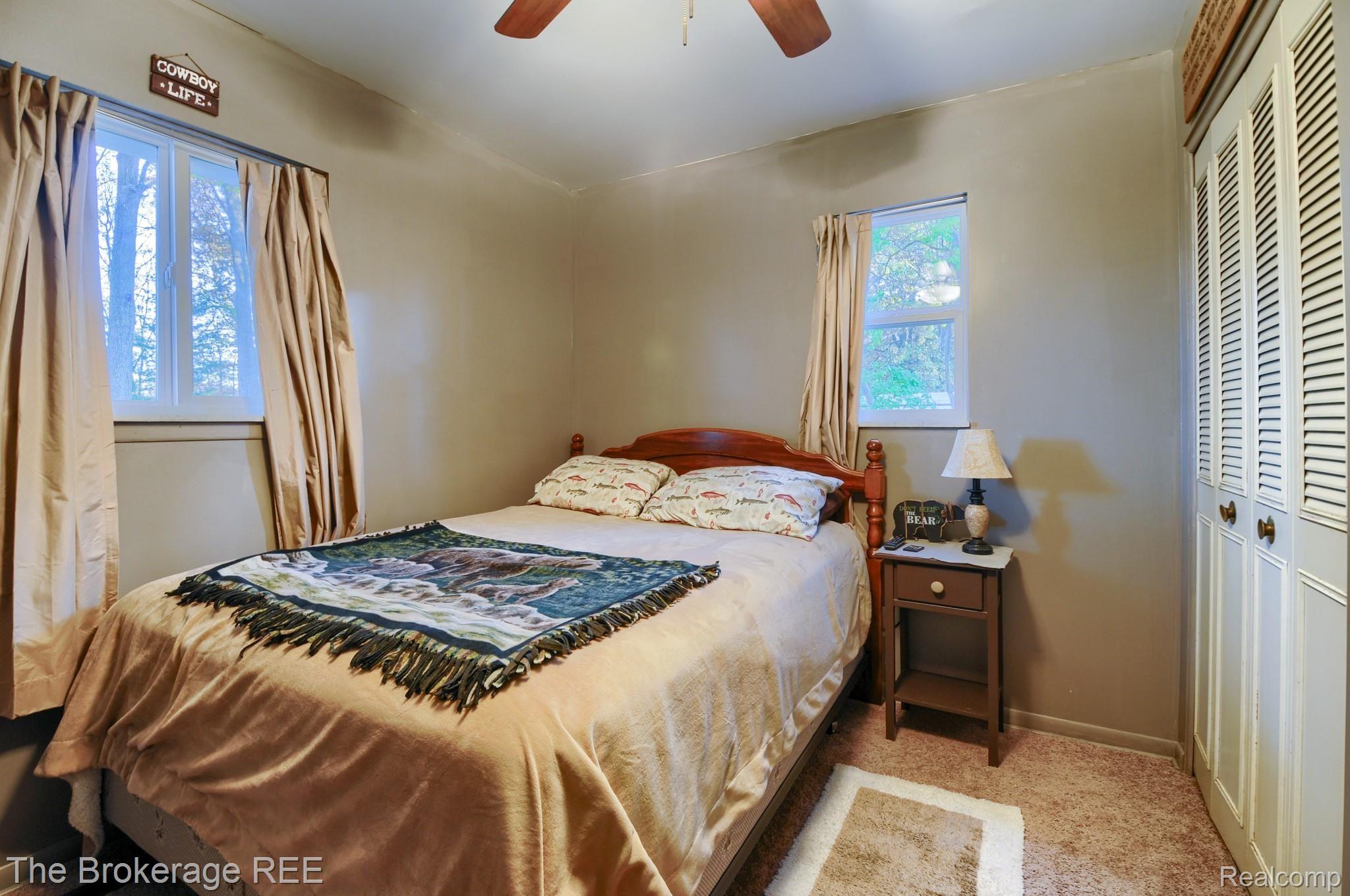 8406 North Seymour Road Flushing, MI 48433 - Photo 33 of 36 DSC_1246-HDR(5).jpg