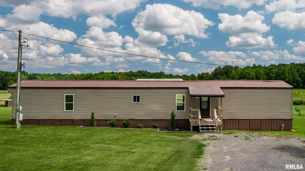 $110,000 | 24017 Old Salt Trail, Stonefort, IL 62987