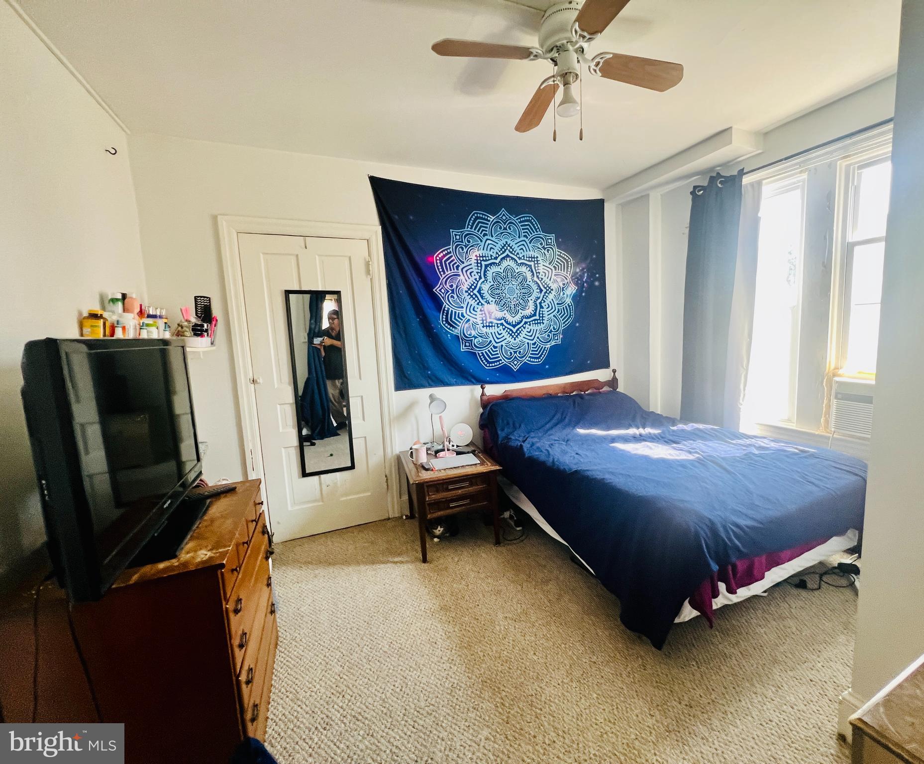 105 West 24th Street Chester, PA 19013 - Photo 17 of 30 2nd floor front Apt