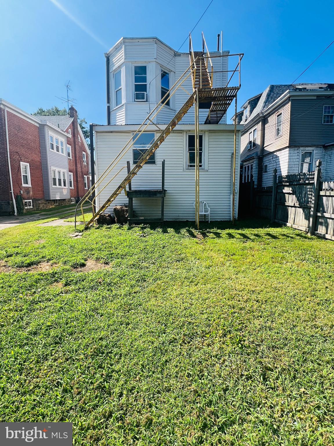 105 West 24th Street Chester, PA 19013 - Photo 2 of 30