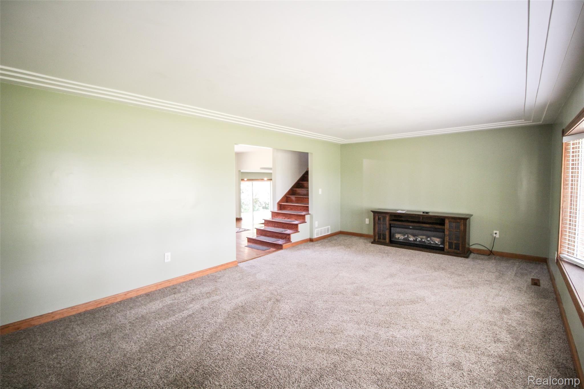 17099 Frandsche Road Chesaning, MI 48616 - Photo 19 of 51 19.JPG