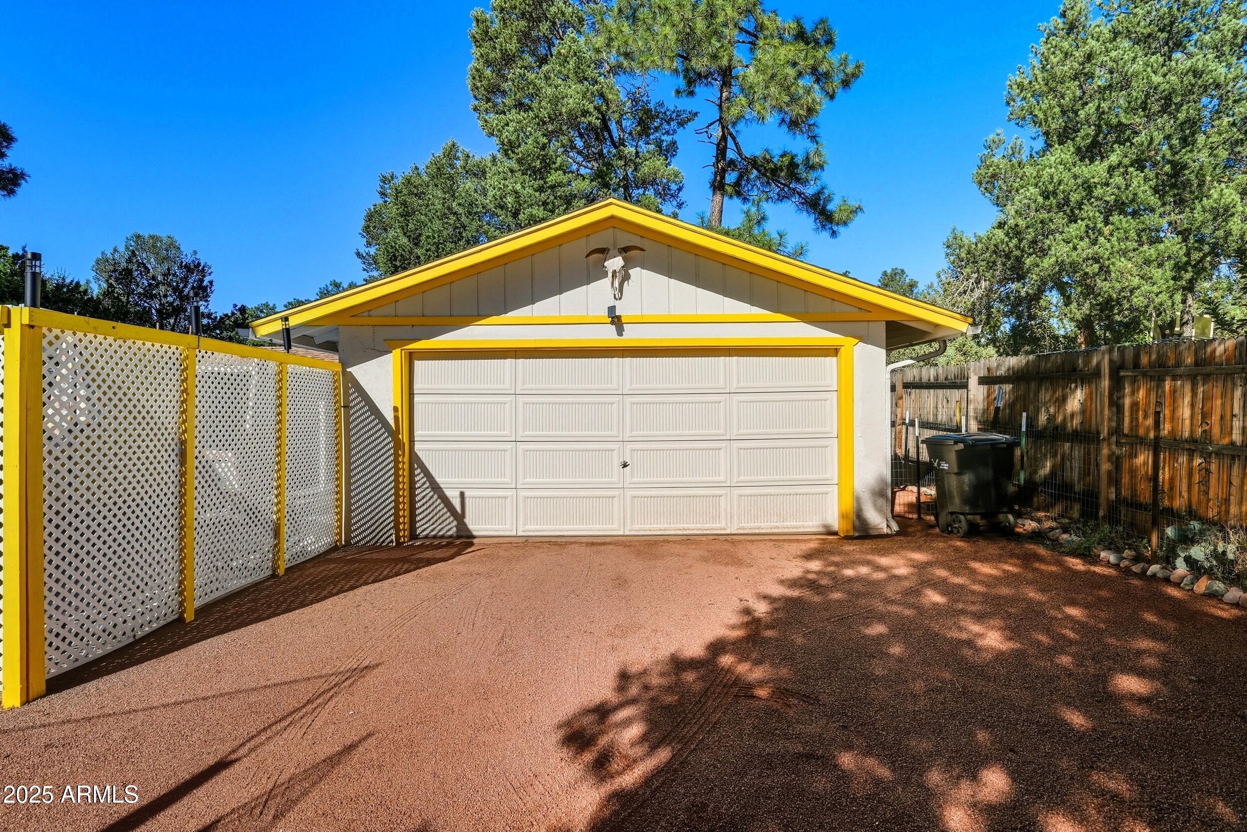 500 East Lorene Street Payson, AZ 85541 - Photo 38 of 41 a view of a house with a garage