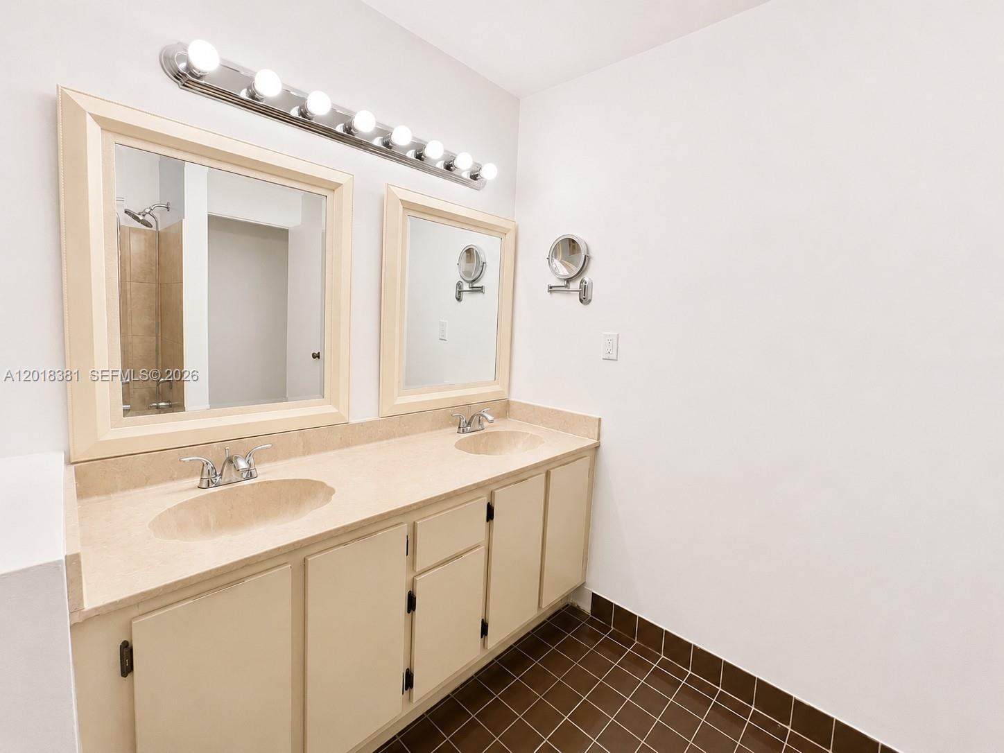 9123 Southwest 112th Court Miami, FL 33176 - Photo 28 of 67