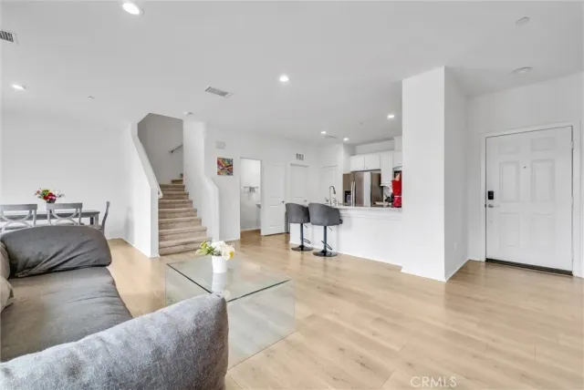 $619,990 | 2343 South Via Veranda, Unit 10, Ontario, CA 91764