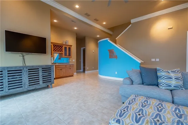 $1,299,000 | 825 Grand View Drive, Sunrise Beach, MO 65079