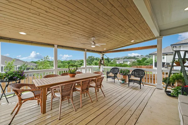 $490,000 | 125 Broken Oak Drive, Liberty Hill, TX 78642