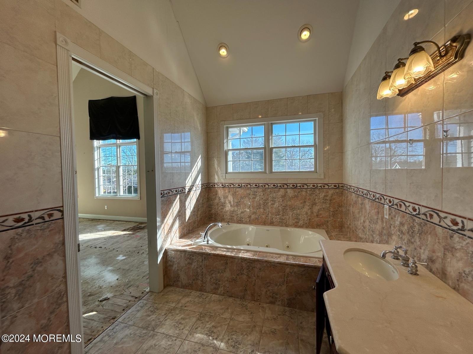 260 Heritage Drive Brick, NJ 08723 - Photo 120 of 157 ddfdb401-91d9-4cb0-ae97-3fe7fa2da89e