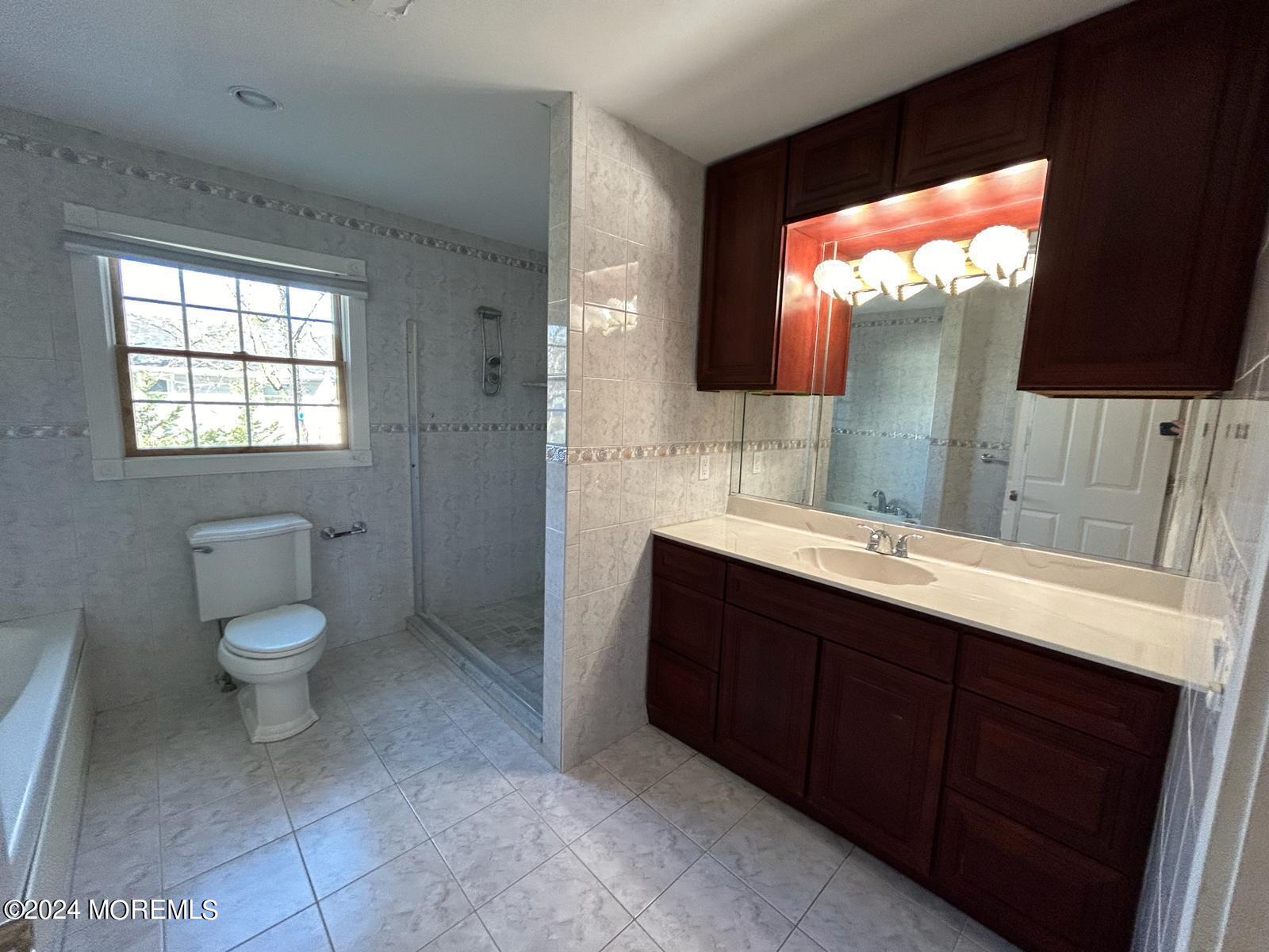 260 Heritage Drive Brick, NJ 08723 - Photo 129 of 157 eeb0eef5-b2f4-46f9-bc11-946f398b73ed