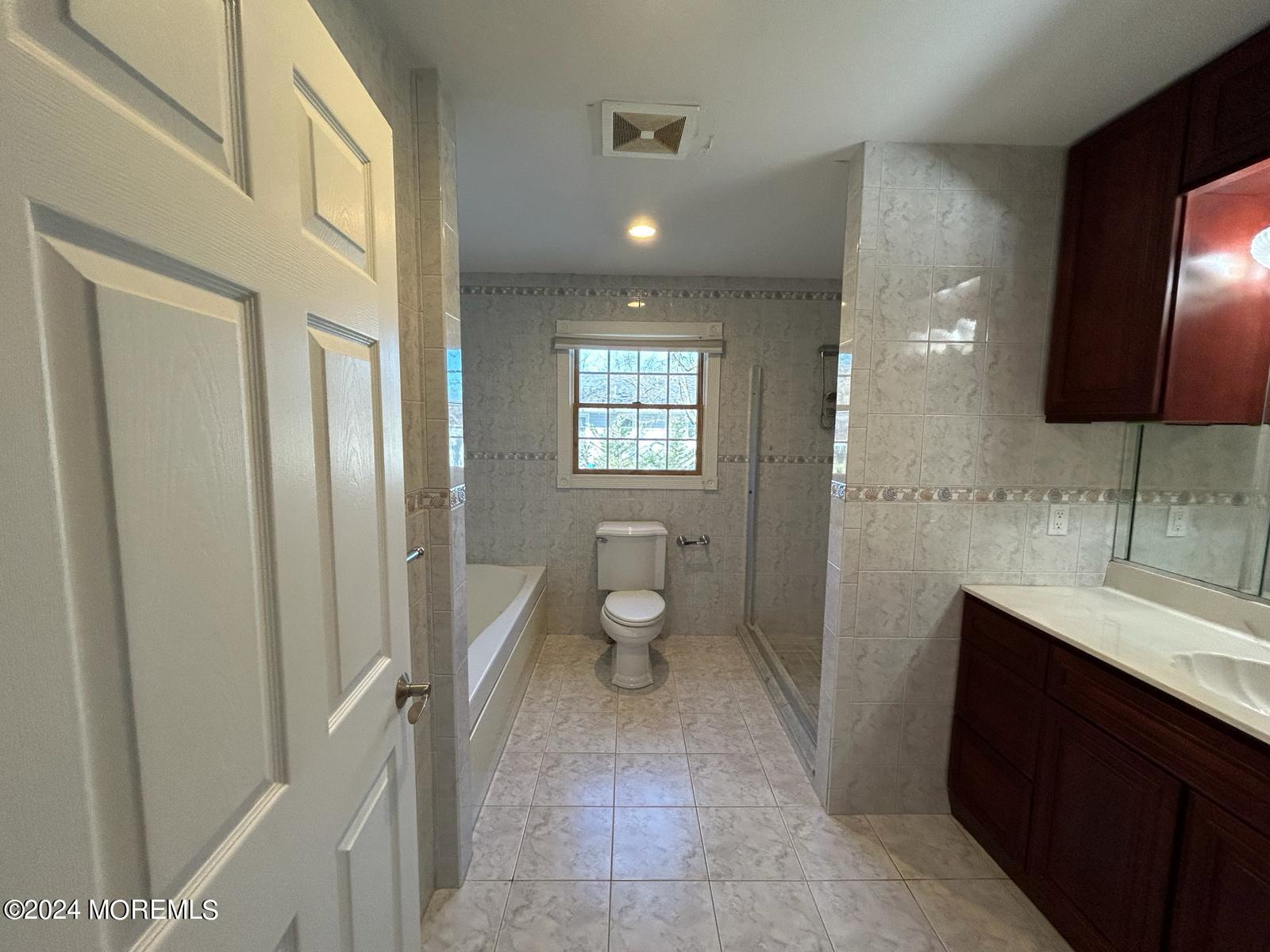 260 Heritage Drive Brick, NJ 08723 - Photo 72 of 157 99d14db1-bd60-4163-833d-7d1e0958b89c