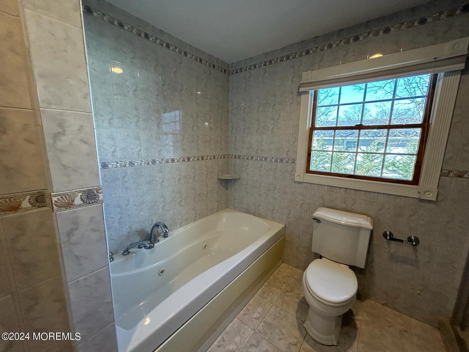 260 Heritage Drive Brick, NJ 08723 - Photo 78 of 157 0579ad3f-9cdf-4804-9530-5ed94995c906