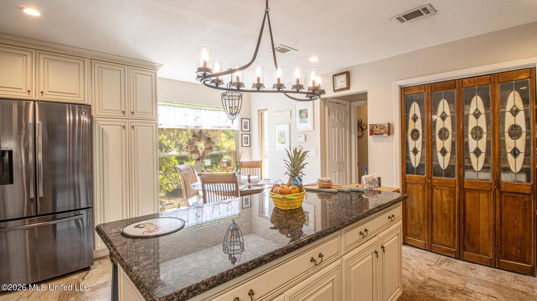 7739 Manini Way Diamondhead, MS 39525 - Photo 9 of 43 7739 Manini Way-114009