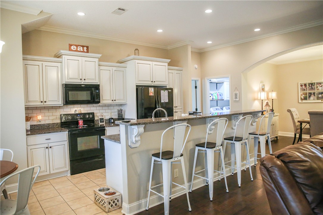 630 Freedom Trail Brunswick, GA 31525 - Photo 8 of 28