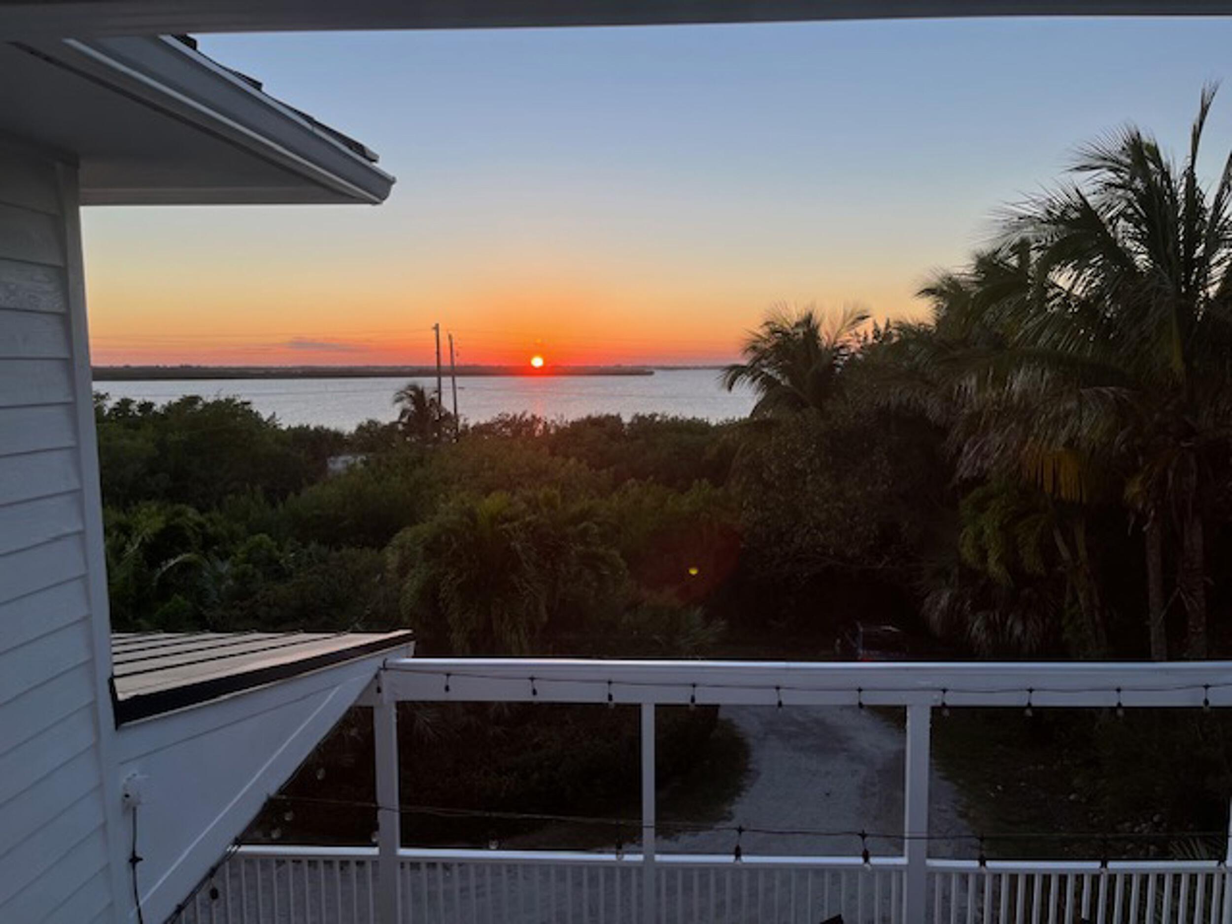 12376 Florida A1A Vero Beach, FL 32963 - Photo 10 of 92 704d3037-1561-4135-af89-e55301974d352022