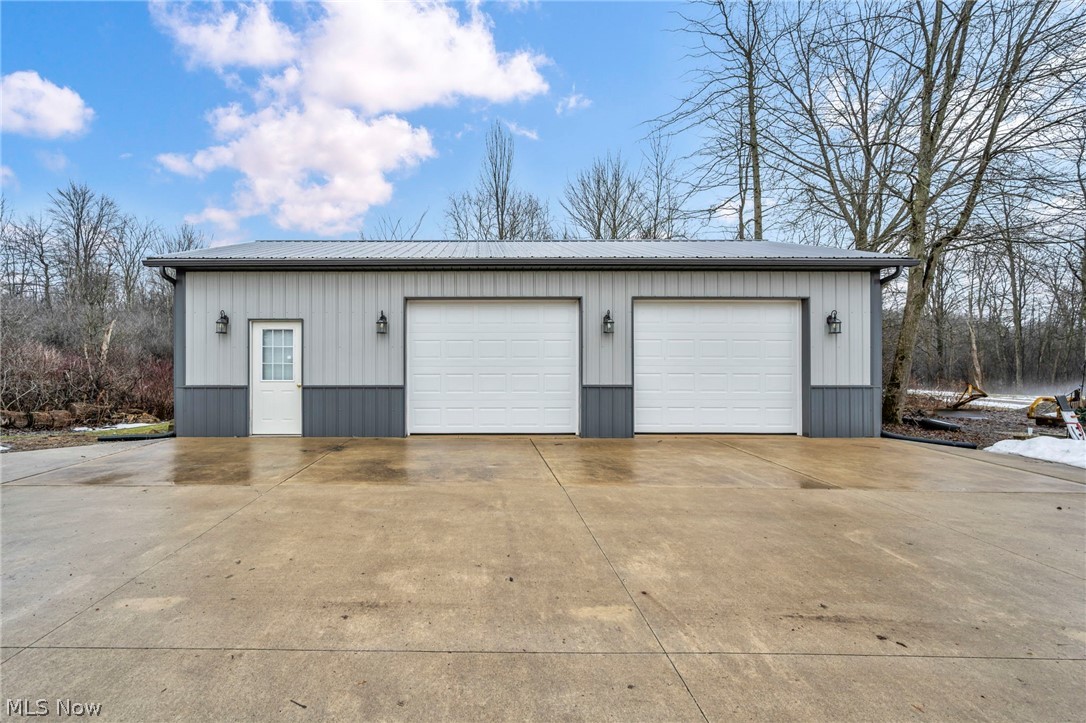 11870 Chamberlain Road Mantua, OH 44255 - Photo 4 of 45 Gallery Image 4