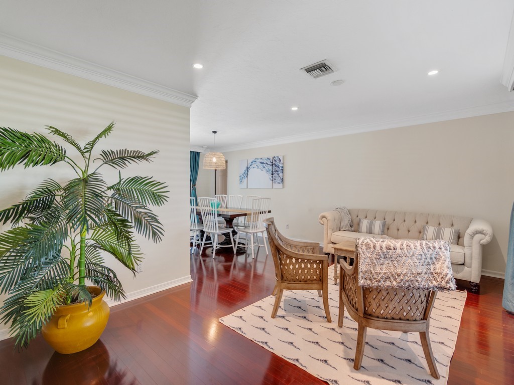 980 Clipper Road Vero Beach, FL 32963 - Photo 13 of 36