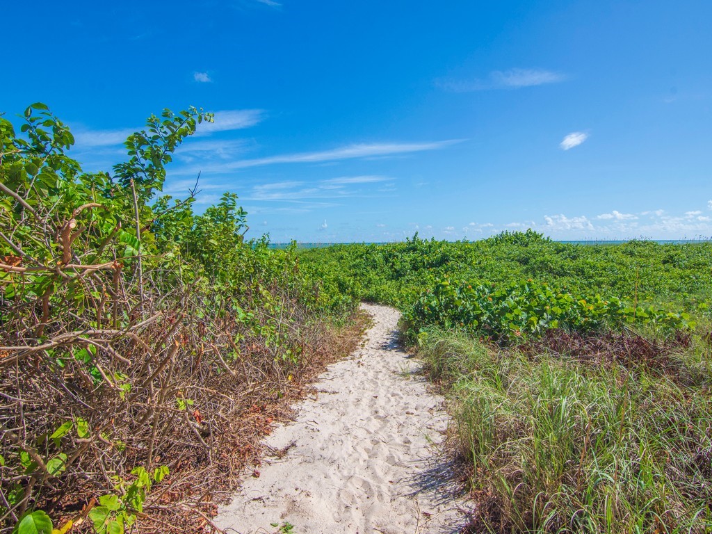 980 Clipper Road Vero Beach, FL 32963 - Photo 25 of 36