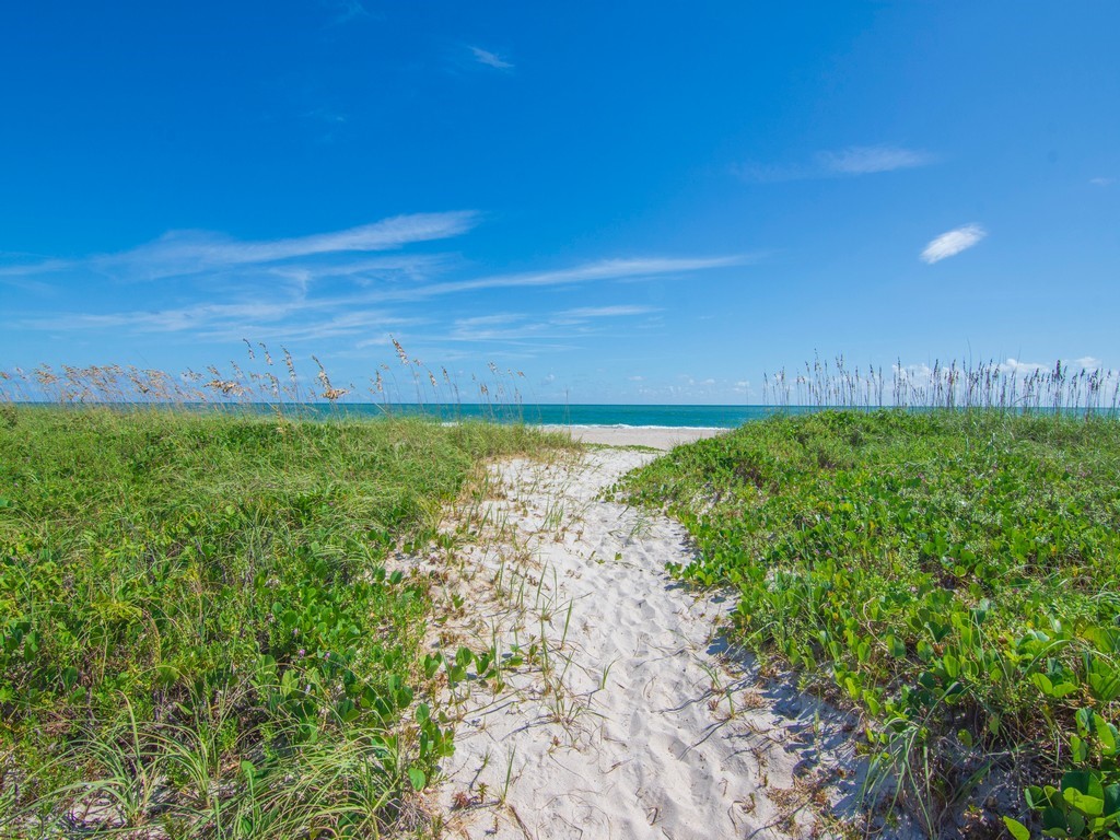 980 Clipper Road Vero Beach, FL 32963 - Photo 30 of 36