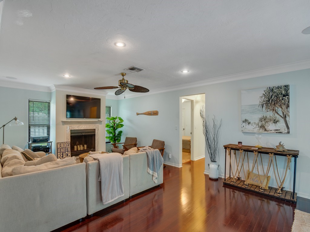 980 Clipper Road Vero Beach, FL 32963 - Photo 3 of 36