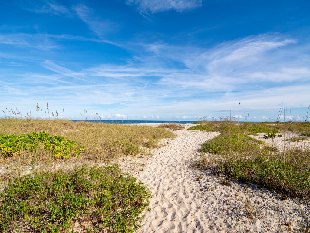 980 Clipper Road Vero Beach, FL 32963 - Photo 32 of 36