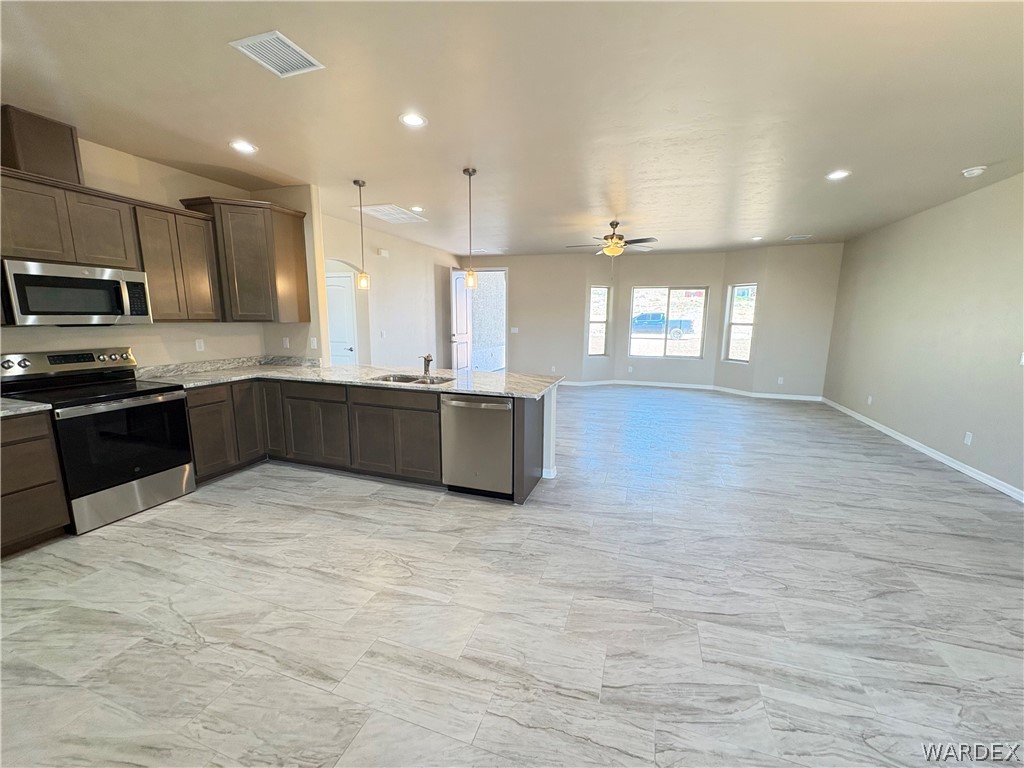 9807 North Atossa Road Kingman, AZ 86401 - Photo 15 of 32 Gallery Image 15