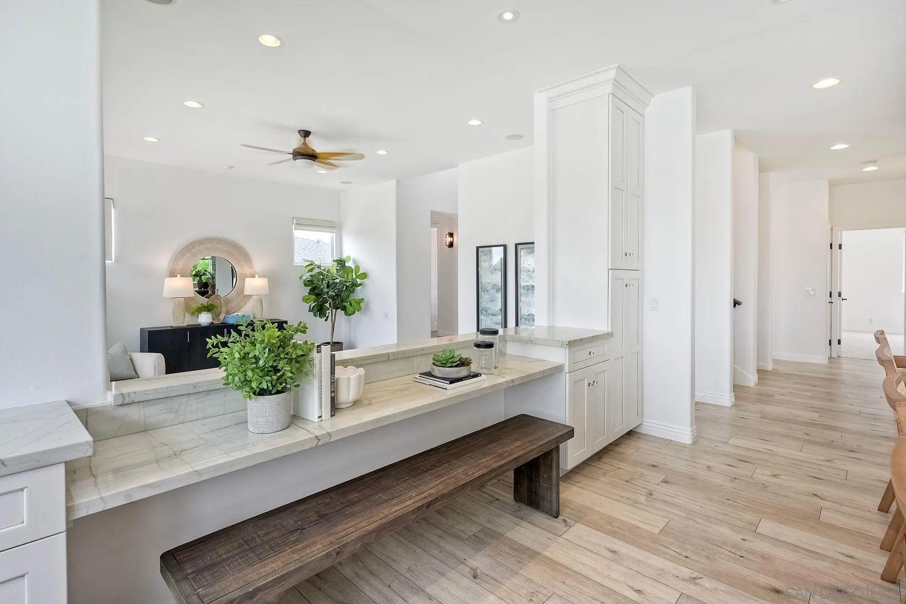 819 Van Nuys Street San Diego, CA 92109 - Photo 14 of 62