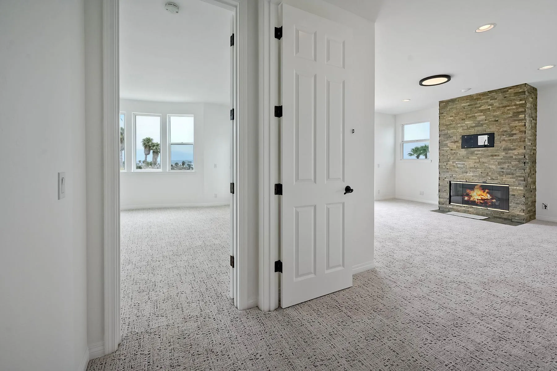 819 Van Nuys Street San Diego, CA 92109 - Photo 25 of 62