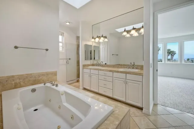 $3,395,000 | 819 Van Nuys Street, San Diego, CA 92109