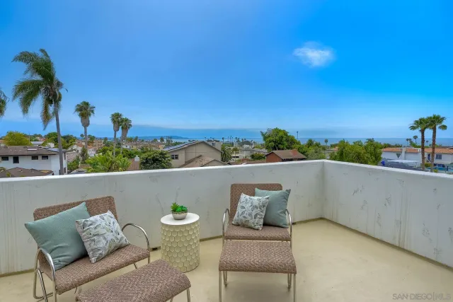 $3,395,000 | 819 Van Nuys Street, San Diego, CA 92109