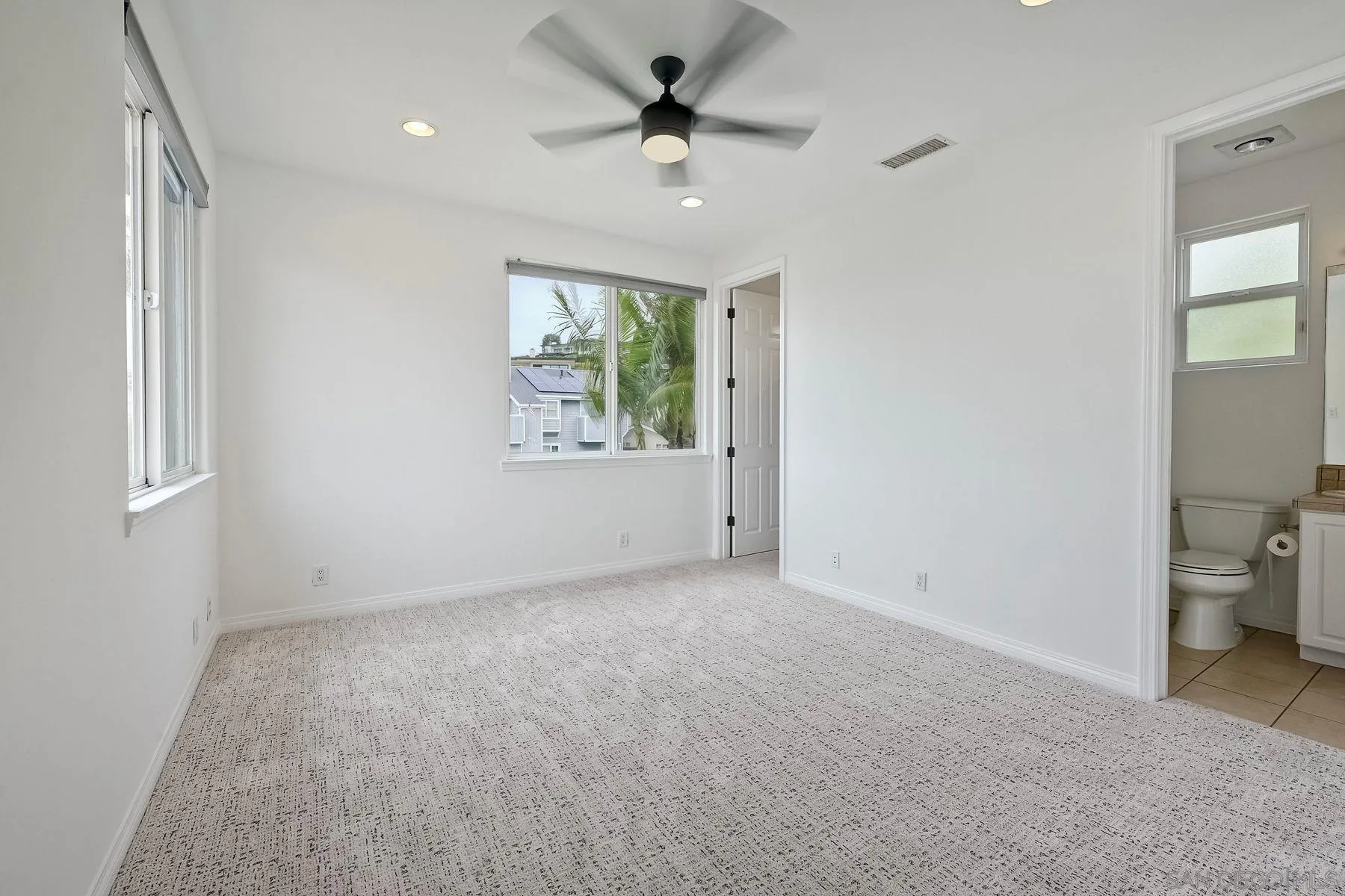 819 Van Nuys Street San Diego, CA 92109 - Photo 35 of 62