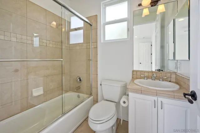 $3,395,000 | 819 Van Nuys Street, San Diego, CA 92109