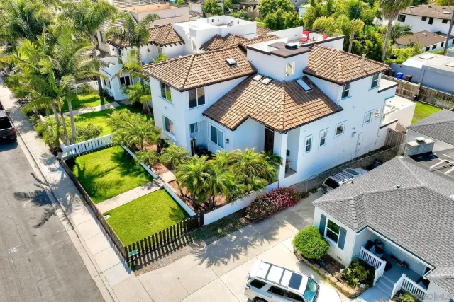 $3,395,000 | 819 Van Nuys Street, San Diego, CA 92109