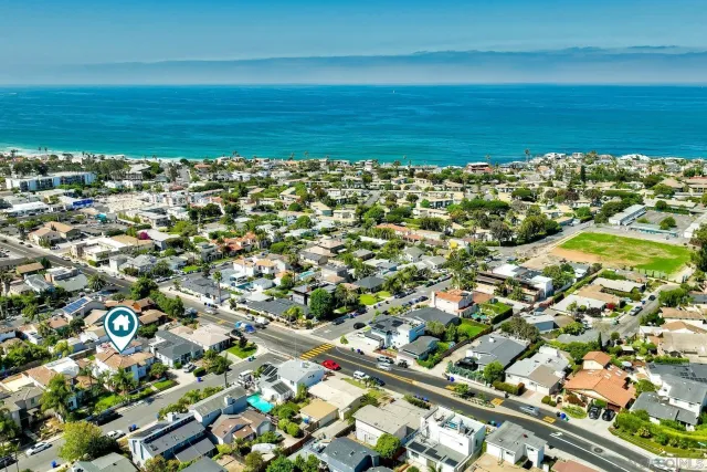 $3,395,000 | 819 Van Nuys Street, San Diego, CA 92109