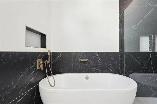 $8,500 | 120 Thome Drive, Alpharetta, GA 30022