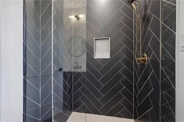 $8,500 | 120 Thome Drive, Alpharetta, GA 30022