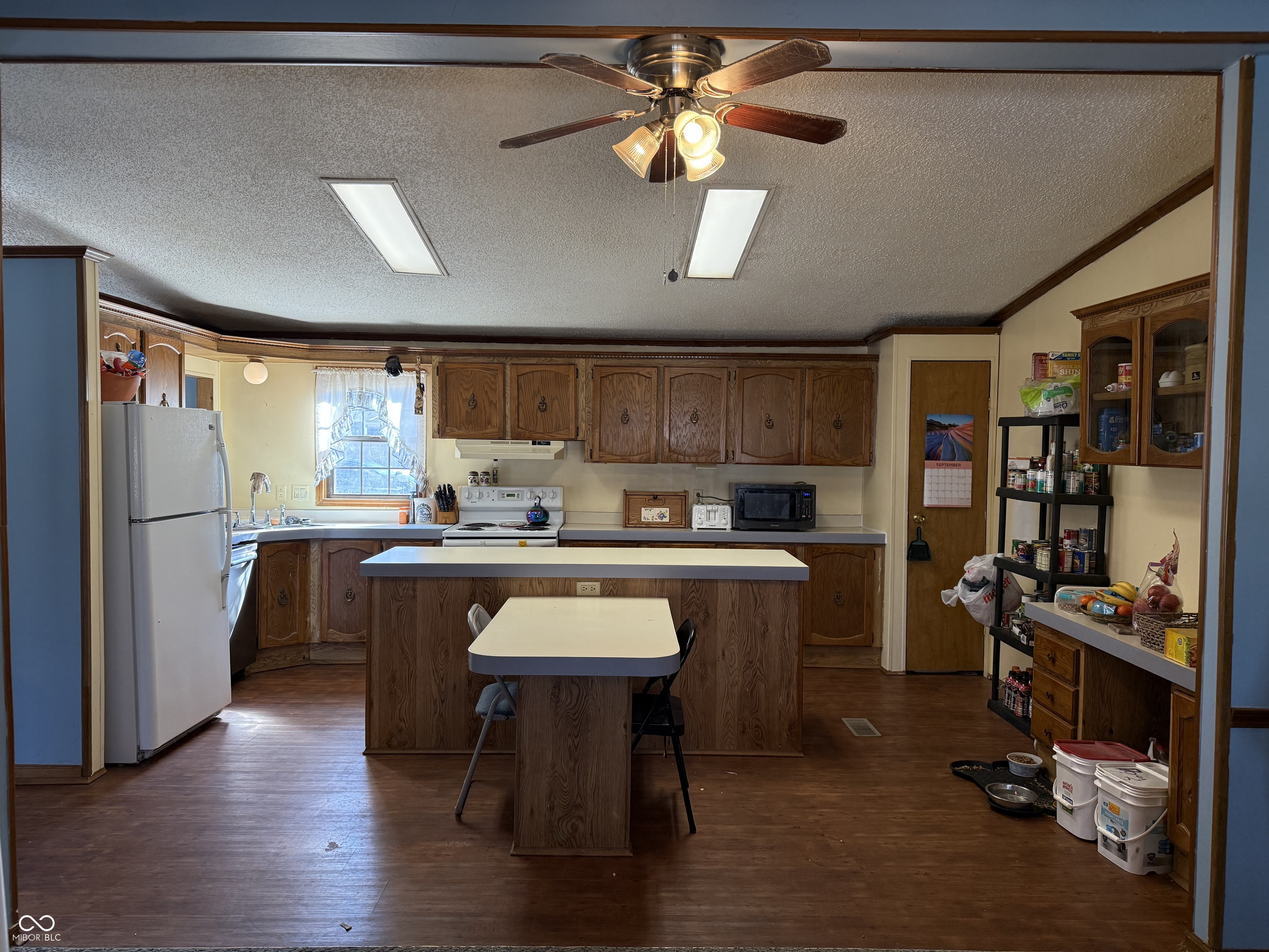 6329 Johnwes Road Indianapolis, IN 46241 - Photo 2 of 10 Gallery Image 2