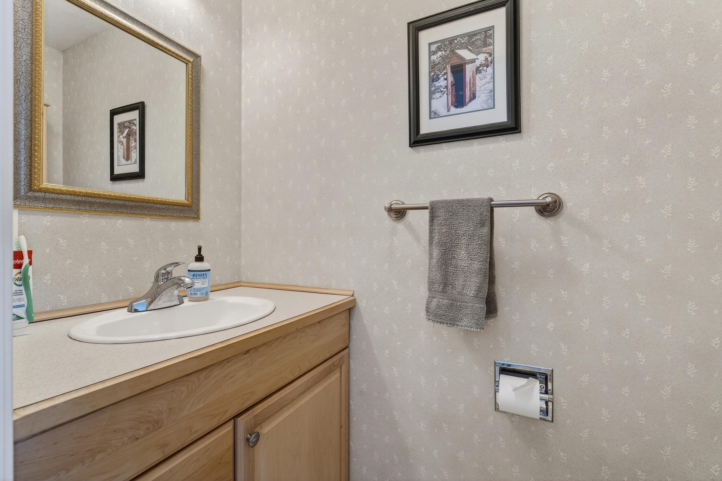 38 Express Lane, Unit A2 Newry, ME 04261 - Photo 20 of 35 22_38express2b-25